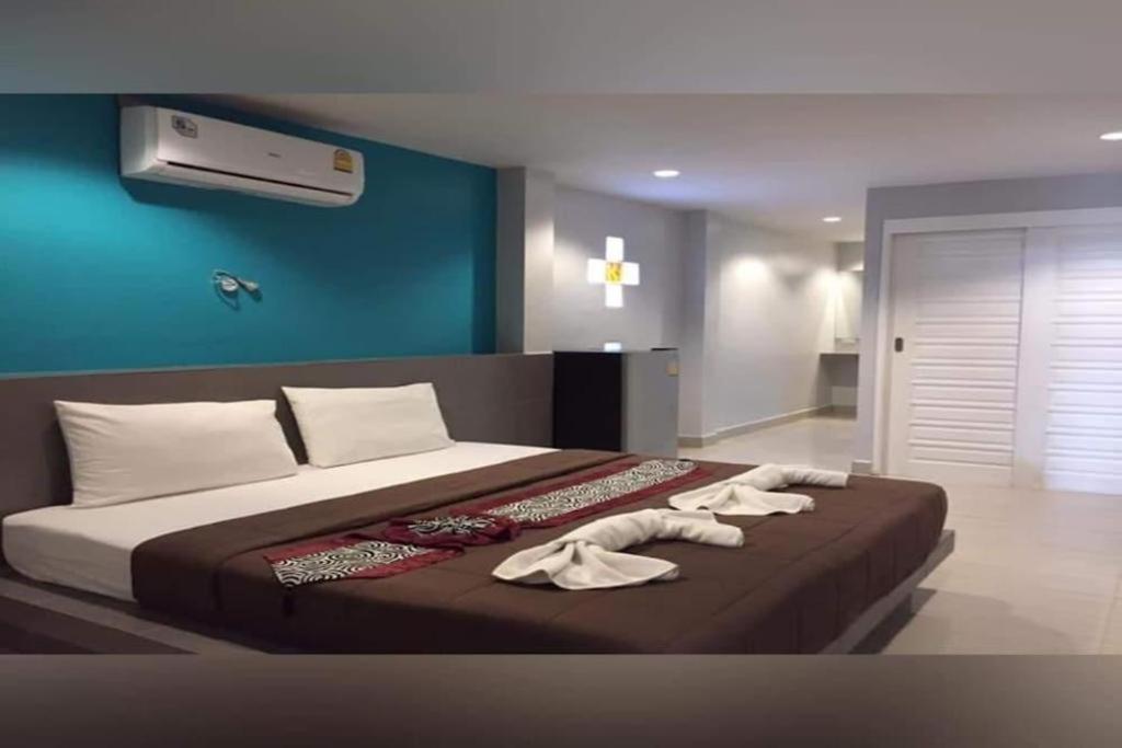 P.F Mansion Hotel Bãi biển Chaweng Ngoại thất bức ảnh