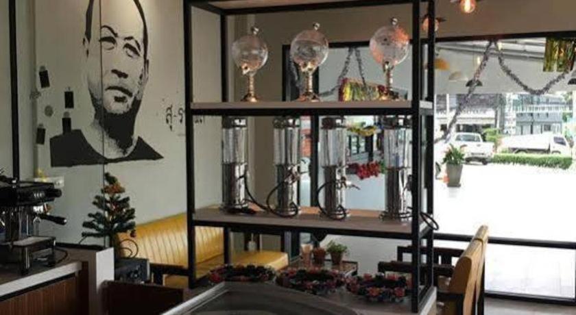 P.F Mansion Hotel Bãi biển Chaweng Ngoại thất bức ảnh