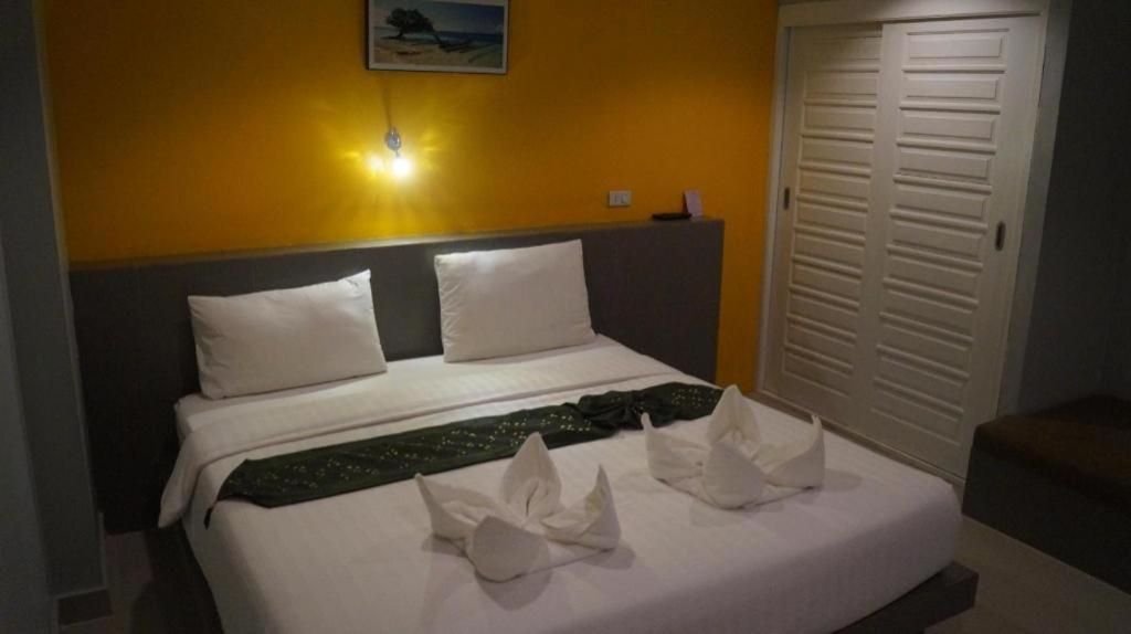 P.F Mansion Hotel Bãi biển Chaweng Ngoại thất bức ảnh