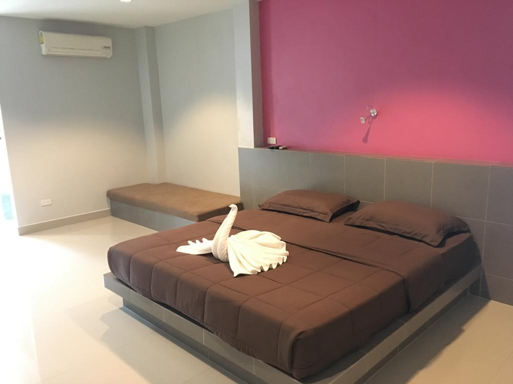 P.F Mansion Hotel Bãi biển Chaweng Ngoại thất bức ảnh